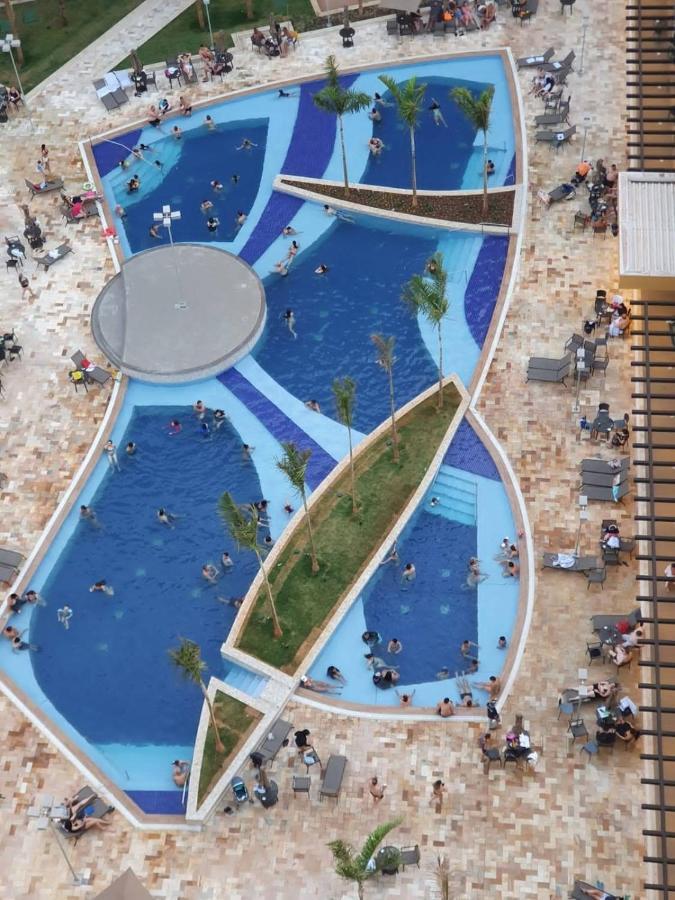 Enjoy Solar Das Aguas Park Resort Olímpia Zewnętrze zdjęcie The pool at the hotel