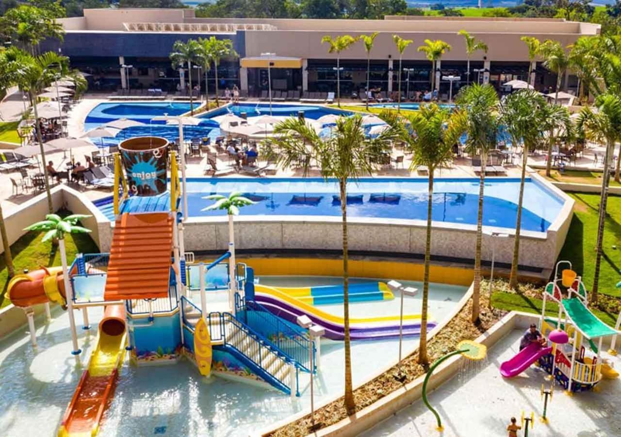 Enjoy Solar Das Aguas Park Resort Olímpia Zewnętrze zdjęcie Wet 'n' Wild Water Park