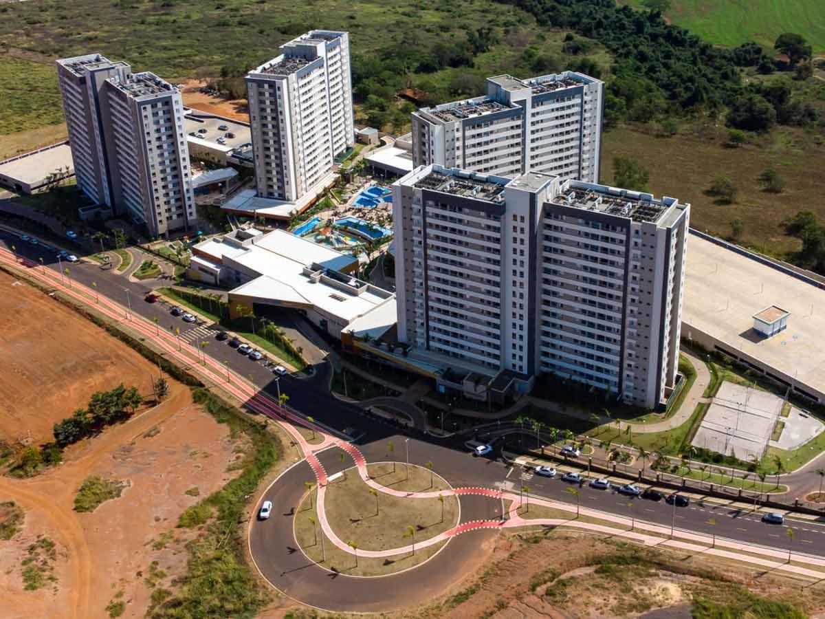 Enjoy Solar Das Aguas Park Resort Olímpia Zewnętrze zdjęcie Aerial view of the complex